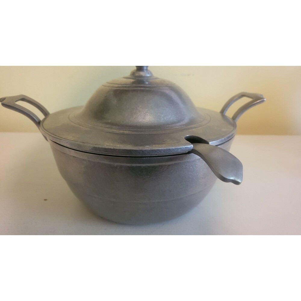 Wilton Pewter Covered Tureen Soup Serving Bowl w/Ladle Vintage